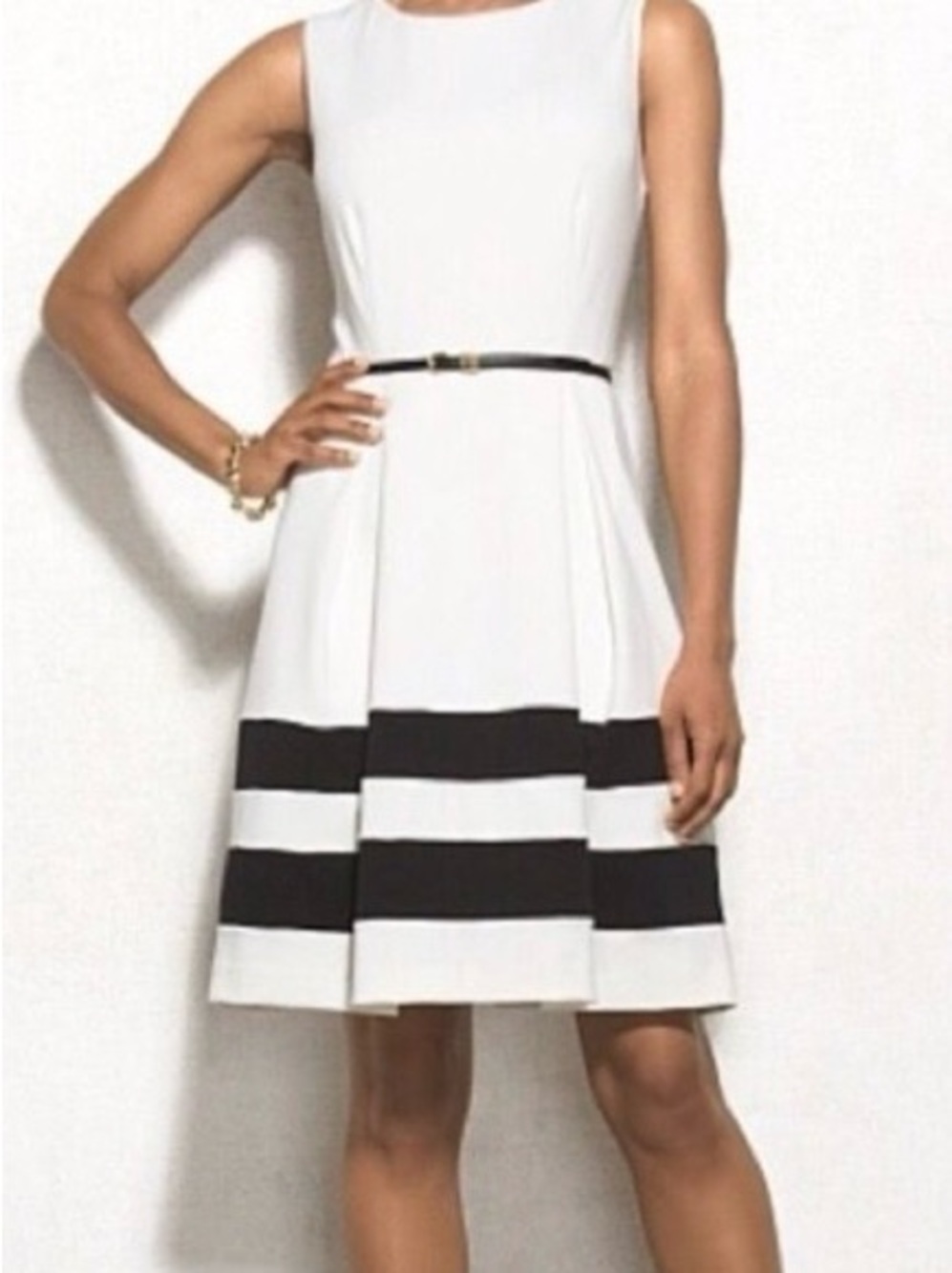 Calvin Klein White Fit & Flare Dress w Black Stripes on Pleated Skirt - size 6 - Picture 2 of 7